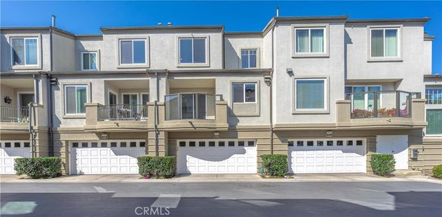 19261 Surfview, Huntington Beach, CA 92648