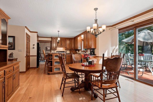 2495 SHADY OAK DRIVE, Green Bay, WI 54304