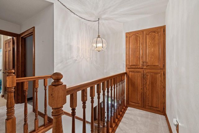 2495 SHADY OAK DRIVE, Green Bay, WI 54304