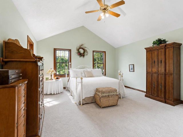 2495 SHADY OAK DRIVE, Green Bay, WI 54304