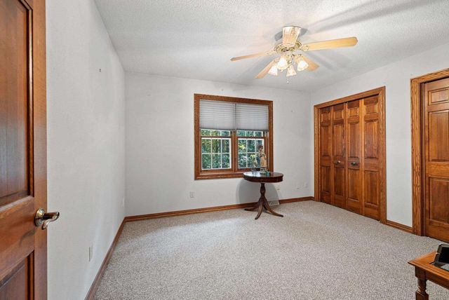 2495 SHADY OAK DRIVE, Green Bay, WI 54304