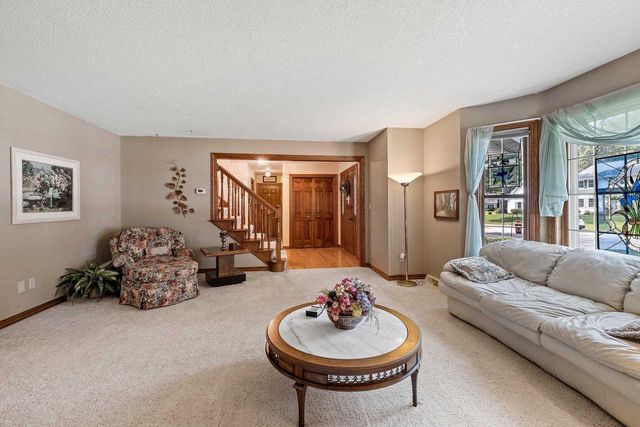2495 SHADY OAK DRIVE, Green Bay, WI 54304