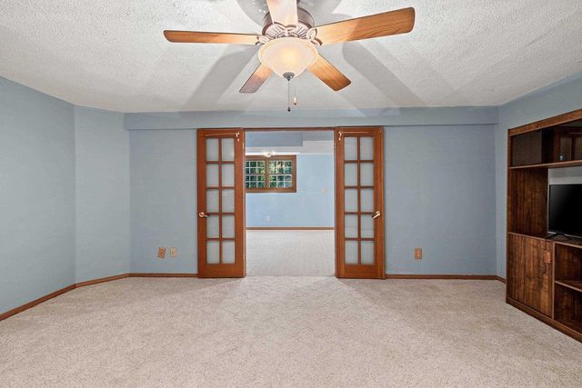 2495 SHADY OAK DRIVE, Green Bay, WI 54304