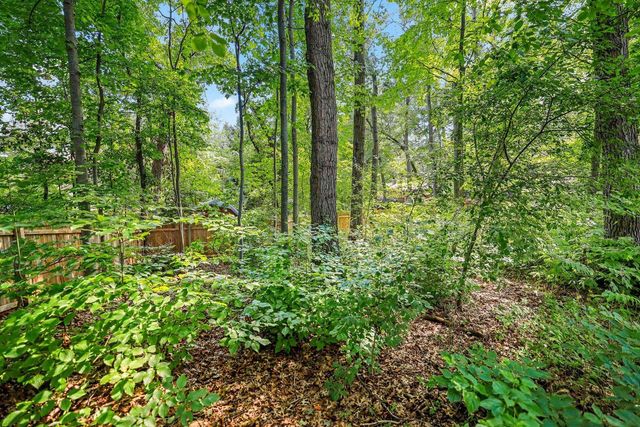 2495 SHADY OAK DRIVE, Green Bay, WI 54304