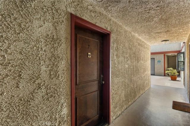 11274 Morrison Street 2, North Hollywood, CA 91601