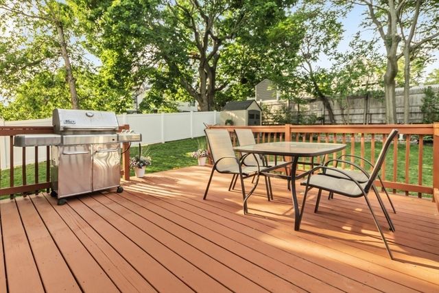 139 Suffolk Ave, Revere, MA 02151
