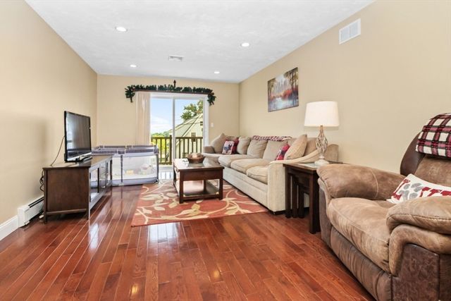 139 Suffolk Ave, Revere, MA 02151