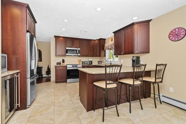 139 Suffolk Ave, Revere, MA 02151