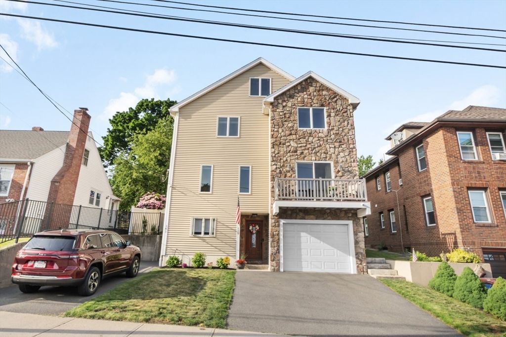 139 Suffolk Ave, Revere, MA 02151