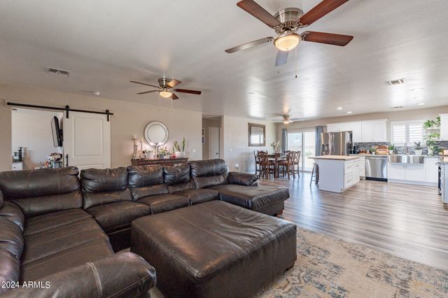 2920 W Derby Street, Casa Grande, AZ 85194