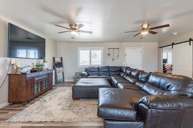 2920 W Derby Street, Casa Grande, AZ 85194