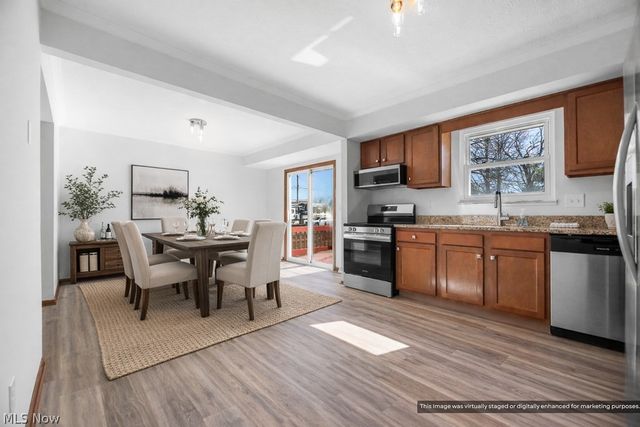 3408 Spencer Lane, Brunswick, OH 44212