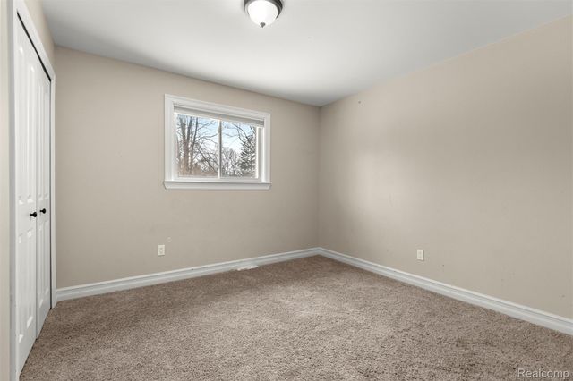 41925 South Drive, Canton Charter Township, MI 48188