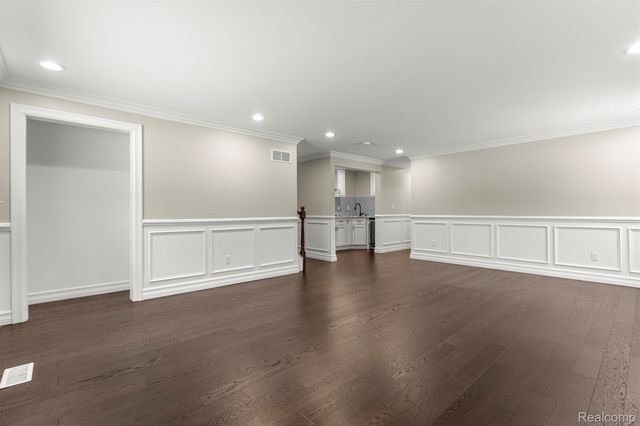 41925 South Drive, Canton Charter Township, MI 48188