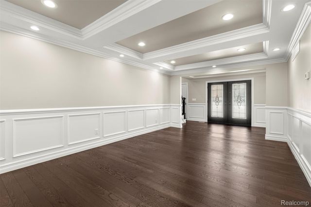 41925 South Drive, Canton Charter Township, MI 48188