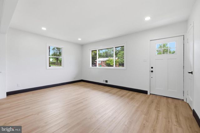 5805 GLEN ROCK AVE, Fort Washington, MD 20744