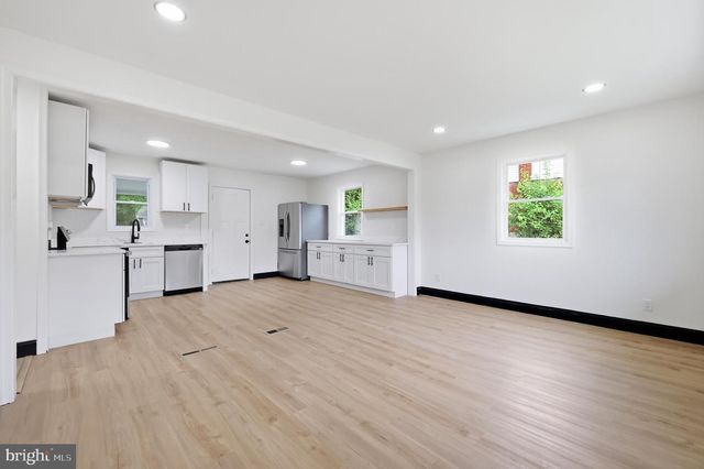 5805 GLEN ROCK AVE, Fort Washington, MD 20744