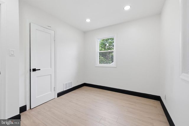 5805 GLEN ROCK AVE, Fort Washington, MD 20744