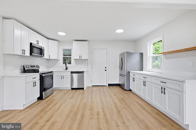 5805 GLEN ROCK AVE, Fort Washington, MD 20744