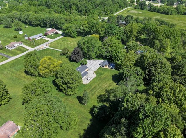 2072 Boyd School Rd, Wampum, PA 16157