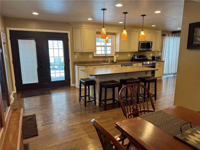 2072 Boyd School Rd, Wampum, PA 16157