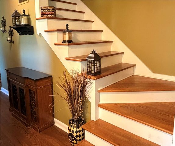 2072 Boyd School Rd, Wampum, PA 16157