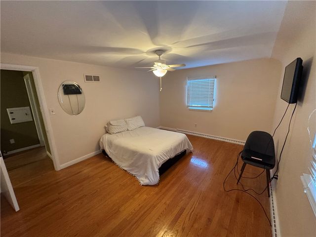 2072 Boyd School Rd, Wampum, PA 16157