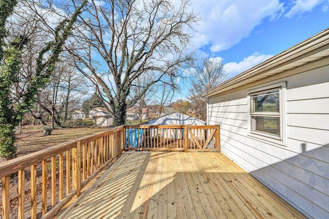 2504 Avalon AVE, Roanoke, VA 24012