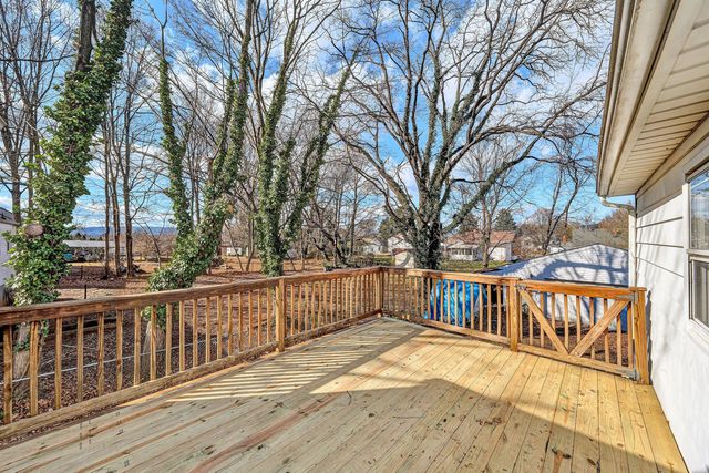 2504 Avalon AVE, Roanoke, VA 24012