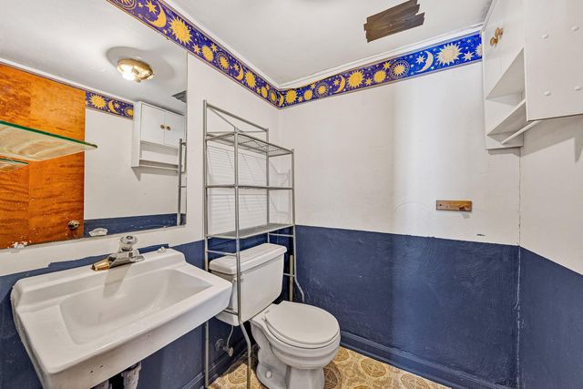 2504 Avalon AVE, Roanoke, VA 24012