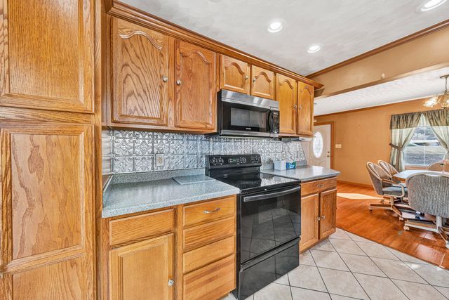 2504 Avalon AVE, Roanoke, VA 24012