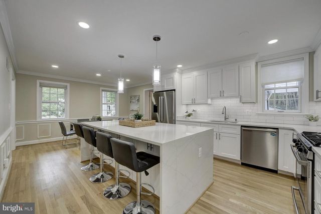 5709 ROCKMERE DR, Bethesda, MD 20816