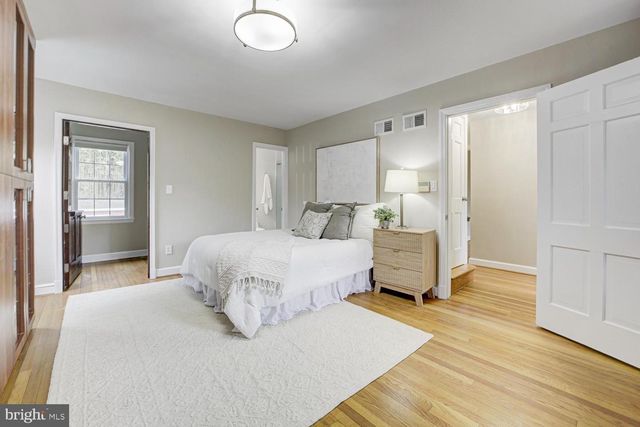 5709 ROCKMERE DR, Bethesda, MD 20816