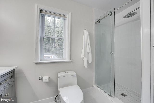 5709 ROCKMERE DR, Bethesda, MD 20816