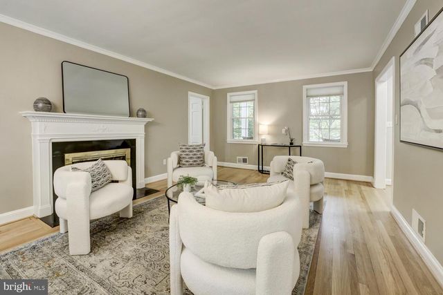 5709 ROCKMERE DR, Bethesda, MD 20816