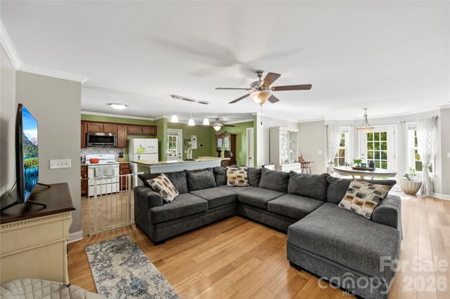 5250 Hickory Grove Road, Mount Holly, NC 28120