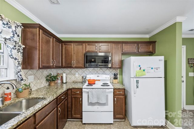 5250 Hickory Grove Road, Mount Holly, NC 28120