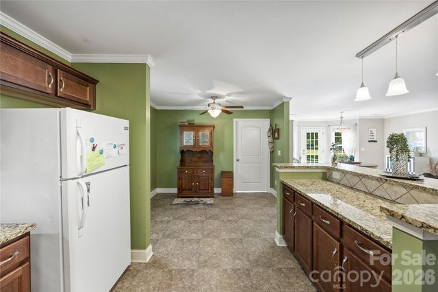 5250 Hickory Grove Road, Mount Holly, NC 28120
