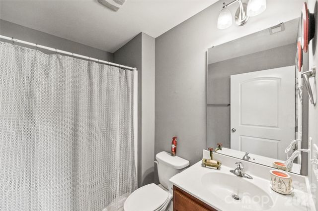 5250 Hickory Grove Road, Mount Holly, NC 28120