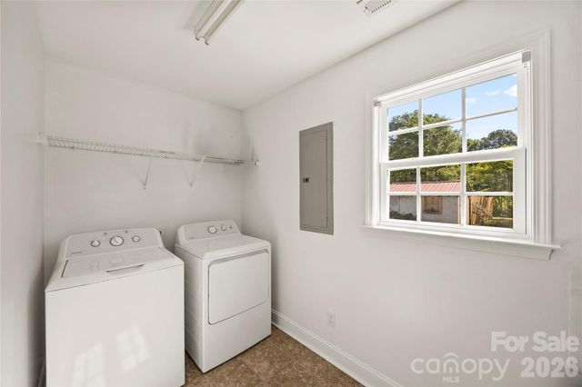 5250 Hickory Grove Road, Mount Holly, NC 28120