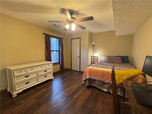 2691 Holly Springs Drive, Snellville, GA 30078