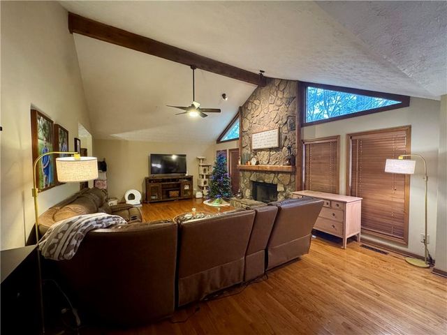 2691 Holly Springs Drive, Snellville, GA 30078