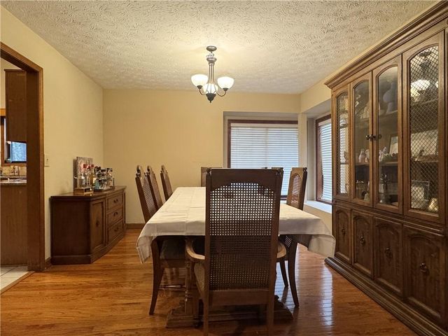 2691 Holly Springs Drive, Snellville, GA 30078