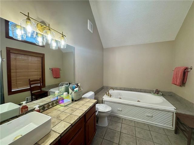 2691 Holly Springs Drive, Snellville, GA 30078