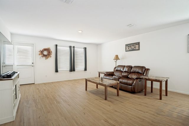 310 Mahogany Lane, Princeton, TX 75407