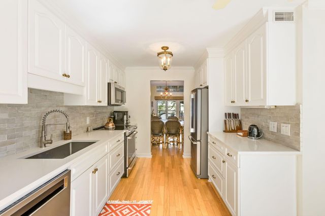 1940 Marsh Oak Lane, Seabrook Island, SC 29455