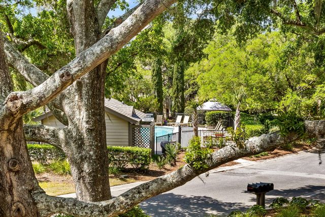 1940 Marsh Oak Lane, Seabrook Island, SC 29455