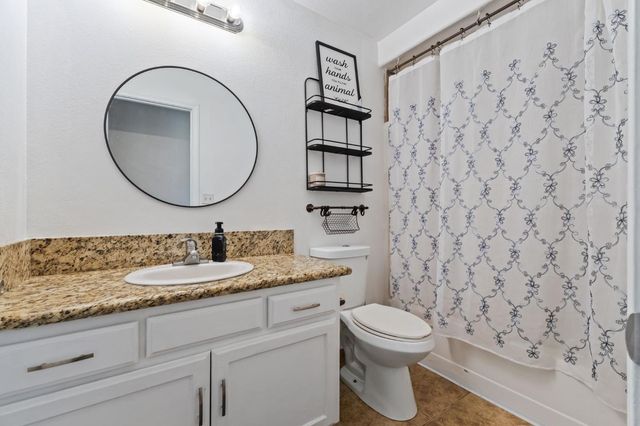 1763 N Carnegie Avenue, Fresno, CA 93722