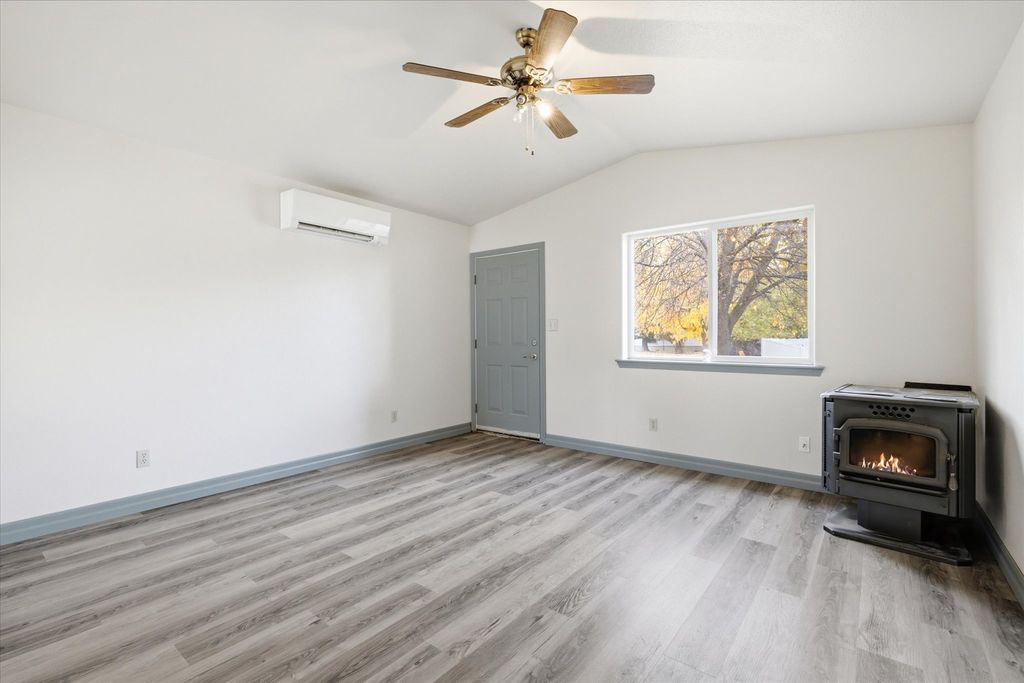 1207 Idaho Avenue, Libby, MT 59923 photo 4