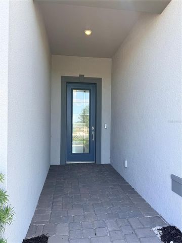 4821 LONG POINT RUN, Lakewood Ranch, FL 34211